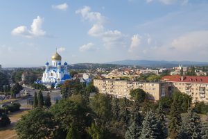 Ужгород панорама міста влітку